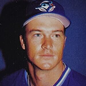 1991 Bowman Mike Timlin #15 Toronto Blue Jays Pitcher Rookie Card RC NM